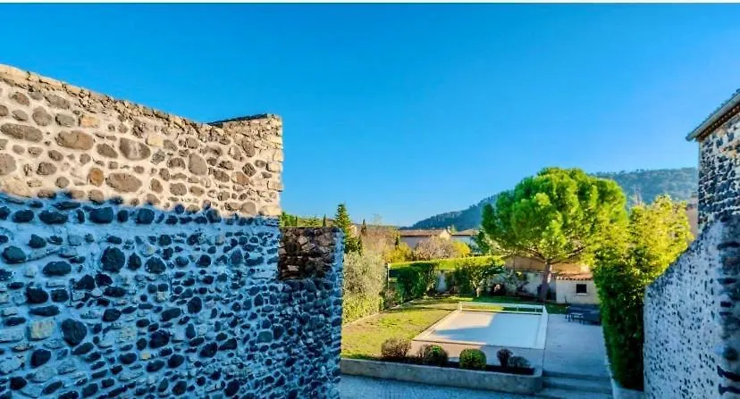 Дом отдыха Belle Maison De Pierre Pour 10P, 4Ch, Piscine Privative, Grand Jardin Clos Alba-la-Romaine