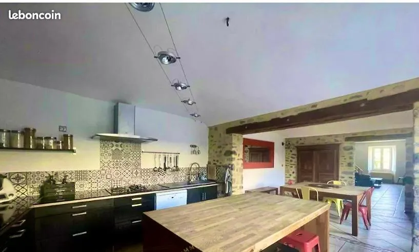 Belle Maison De Pierre Pour 10P, 4Ch, Piscine Privative, Grand Jardin Clos Alba-la-Romaine Дом отдыха