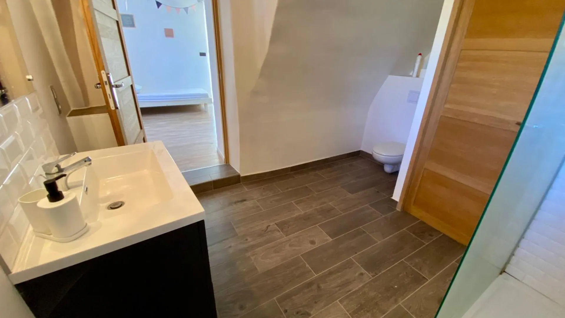 Belle Maison De Pierre Pour 10P, 4Ch, Piscine Privative, Grand Jardin Clos Alba-la-Romaine Дом отдыха